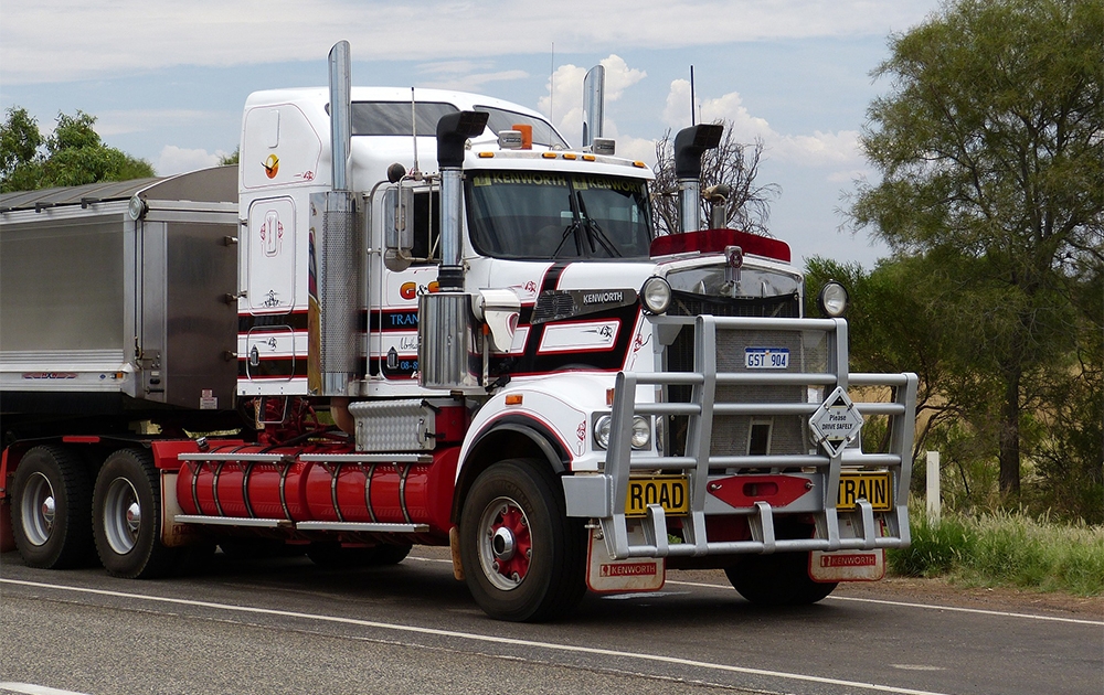 6 Trucking Associations to Know in the Industry